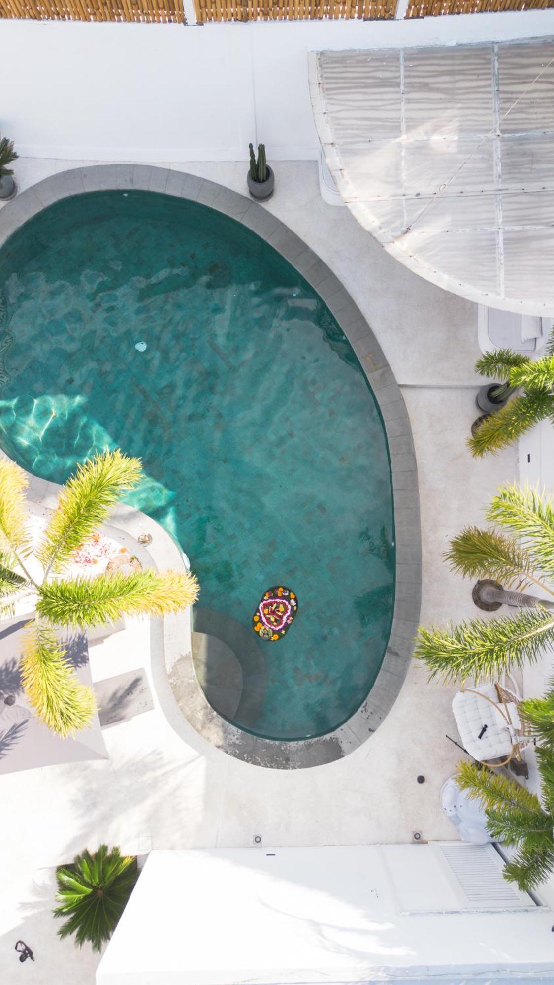 Villa Weiss Berawa Canggu Екстериор снимка